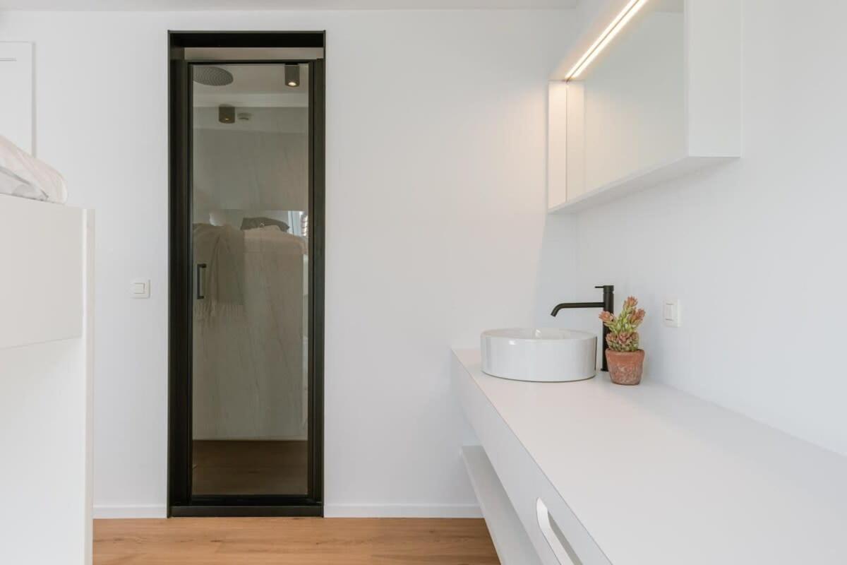 Huswell - Beautiful Apartment In The Center Of Ieper Eksteriør billede